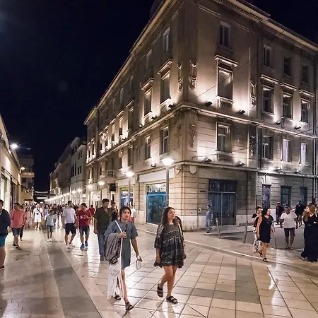 Art בית הארחה ספליט