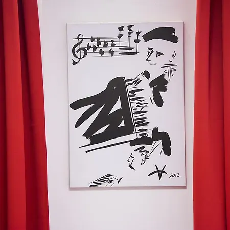 בית הארחה Art 4*