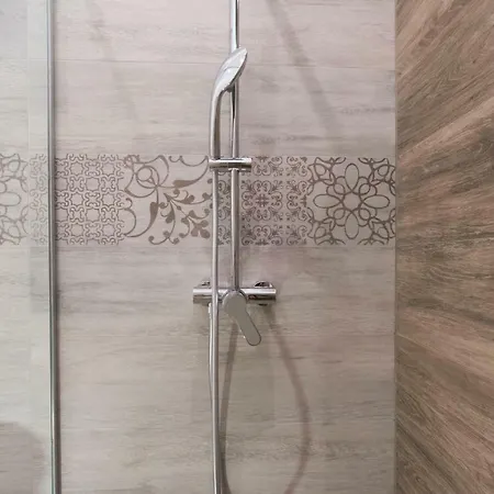 בית הארחה Art